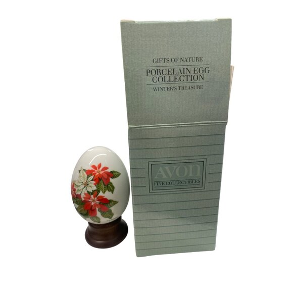 Avon Porcelain Egg Collection "Winters Treasure" With Stand - Picture 2 of 8